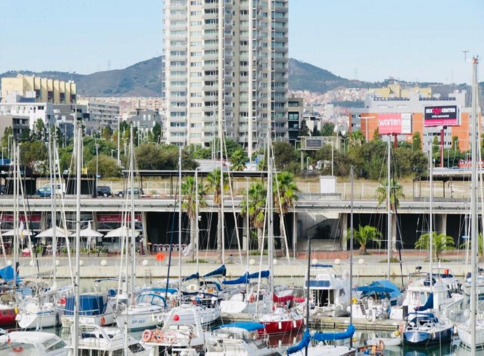 Forum De Barcelona Sea View Apartment With Garage Parking Sant Adria de Besos Exterior photo