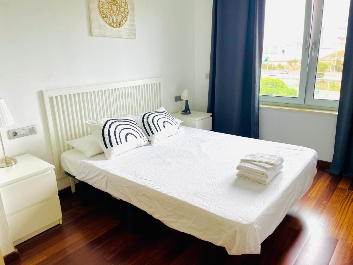 Forum De Barcelona Sea View Apartment With Garage Parking Sant Adria de Besos Exterior photo