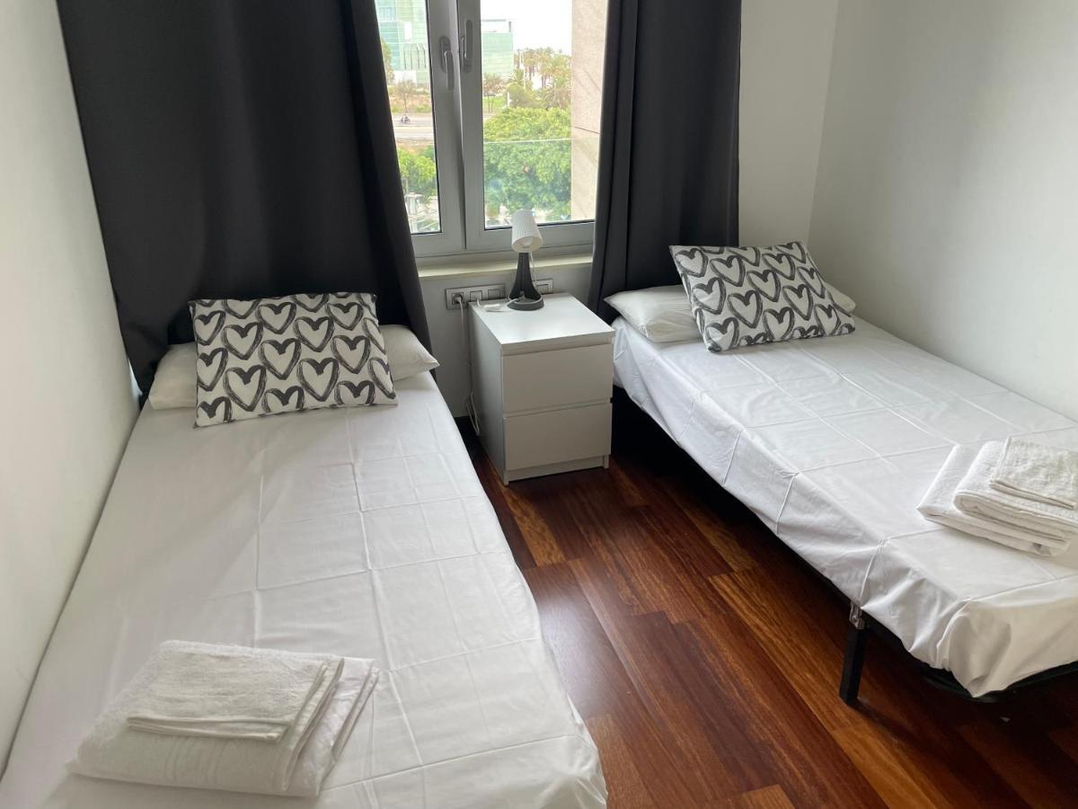 Forum De Barcelona Sea View Apartment With Garage Parking Sant Adria de Besos Exterior photo